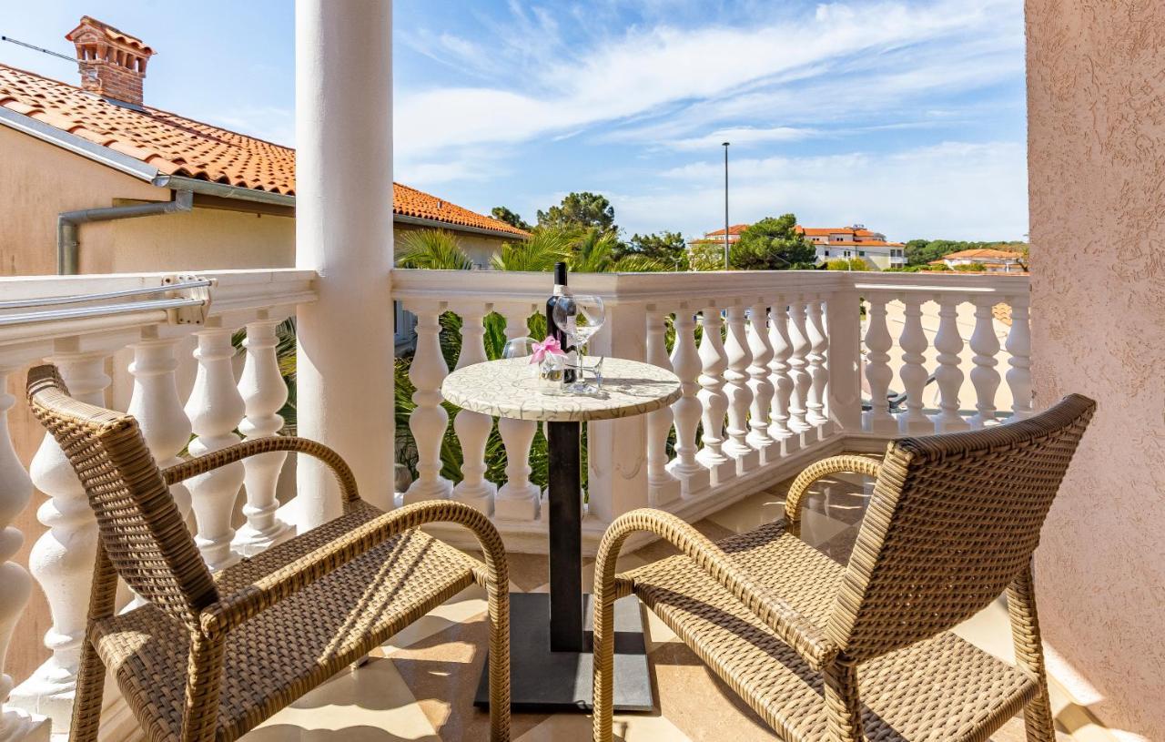 Villa San Rocco Bed & Breakfast ميدولين المظهر الخارجي الصورة