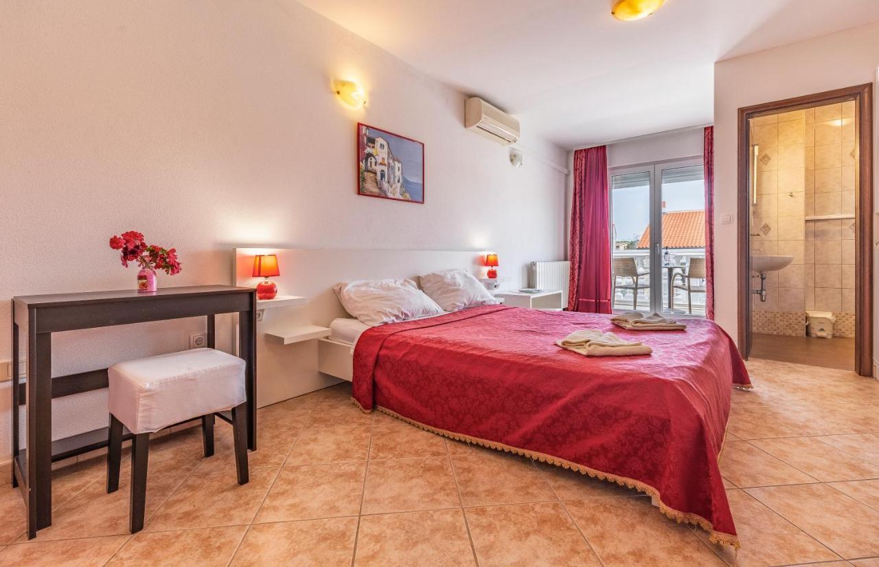 Villa San Rocco Bed & Breakfast ميدولين المظهر الخارجي الصورة